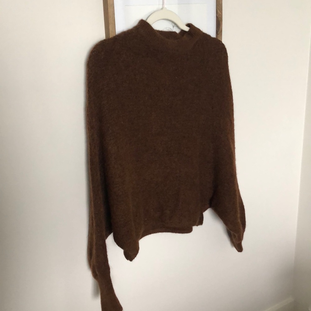 Dreamers crop sweater